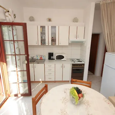 Palmira Апартаменти *